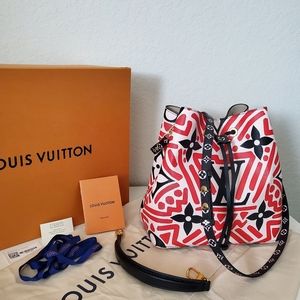 SOLD! CRAFTY NEONOE MM